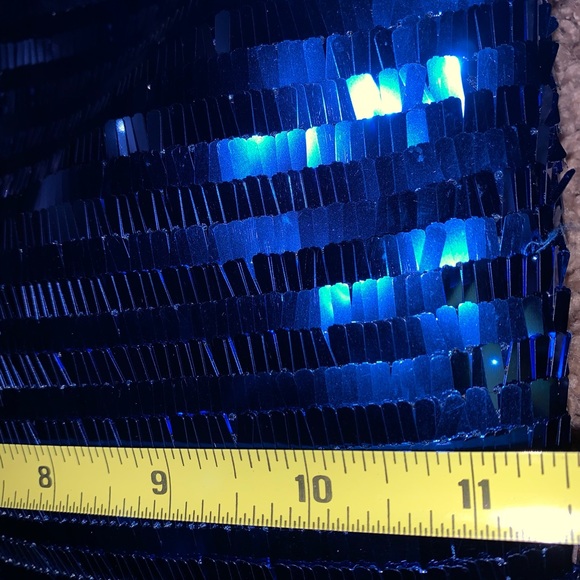 NWT BCBG Generation Electric Sequin Clutch - Picture 5 of 11